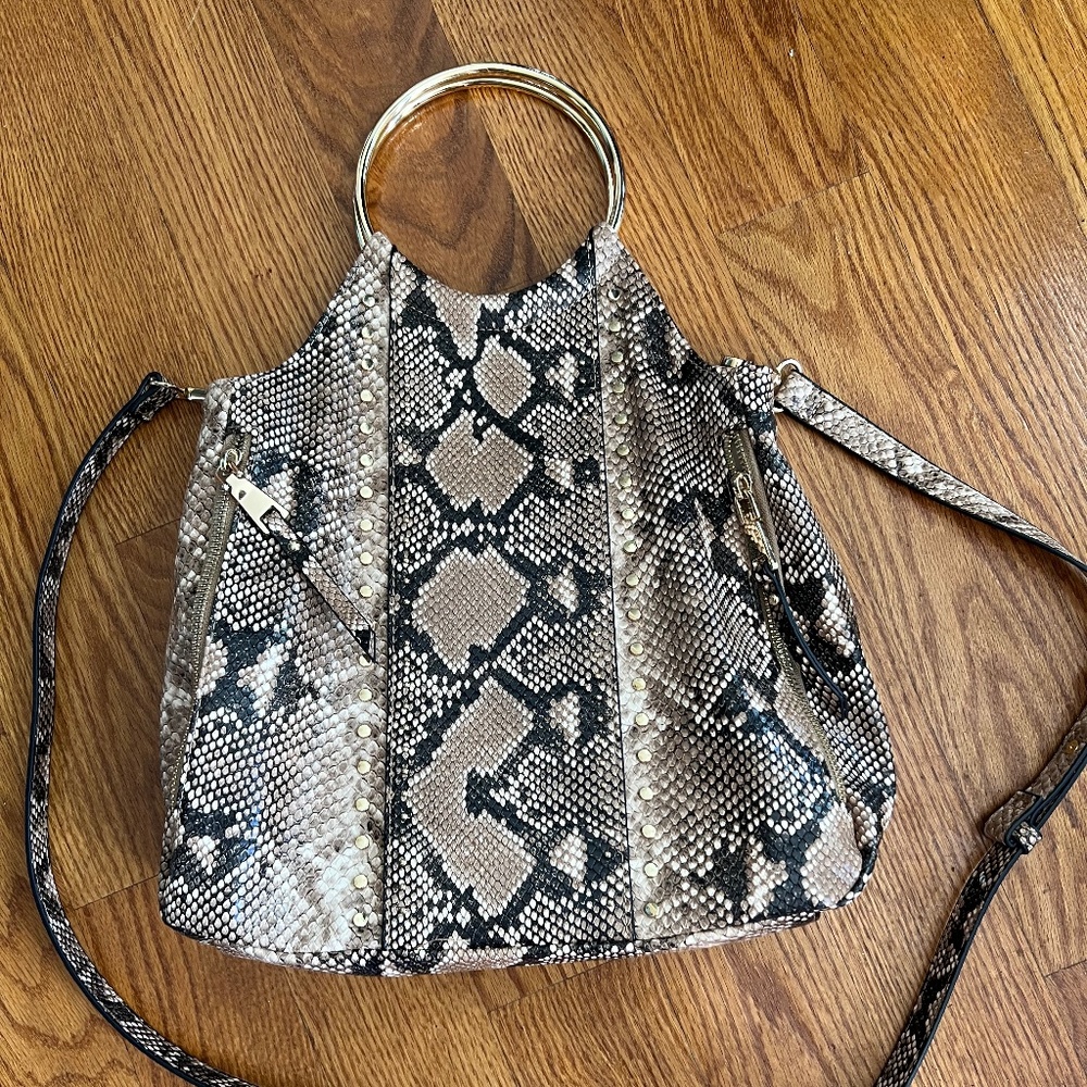 NWOT 🐍 INC snakeskin pattern satchel with detachable shoulder strap